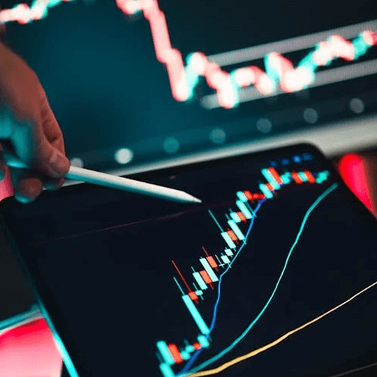Lotemax Lab équipe d'experts en investissement cryptographique